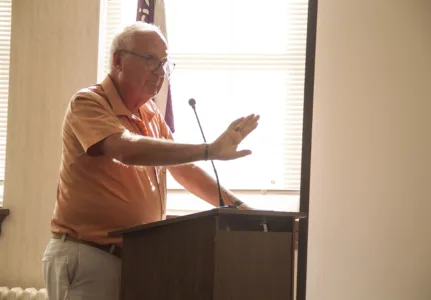 Gladstone residents say lawsuits consume city funds